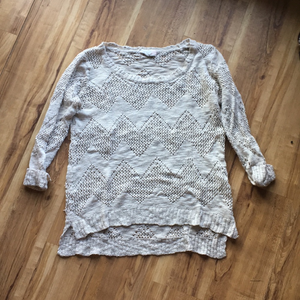 Cream/Tan sweater!